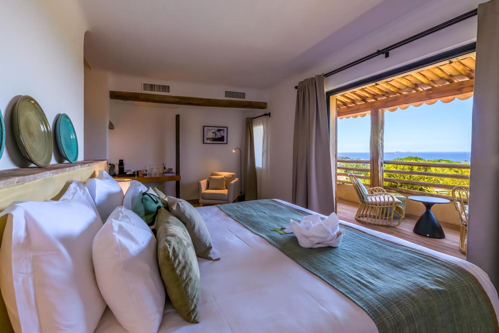 Hotel Les Bergeries De Palombaggia Porto Vecchio Exterior foto