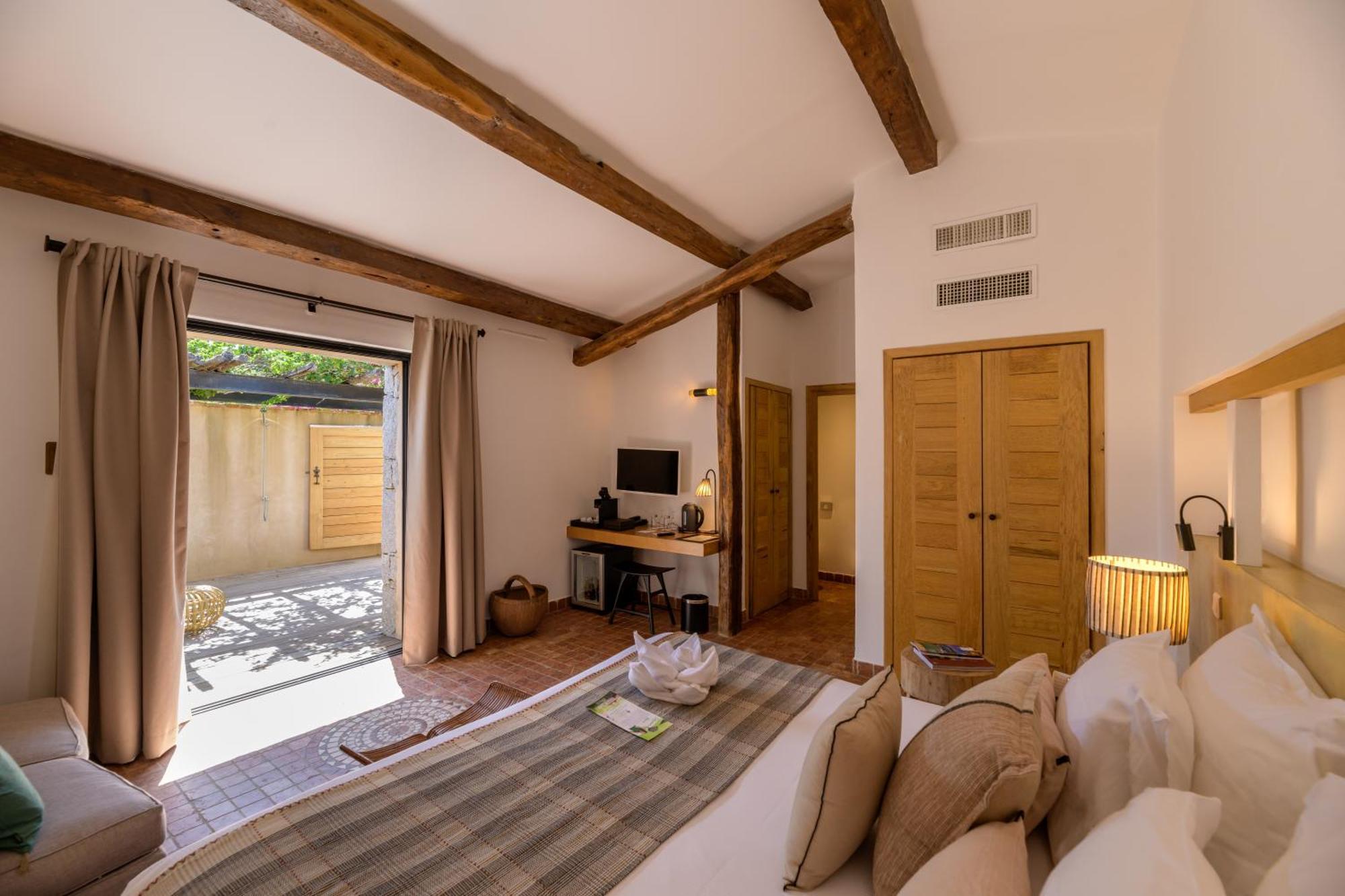 Hotel Les Bergeries De Palombaggia Porto Vecchio Exterior foto