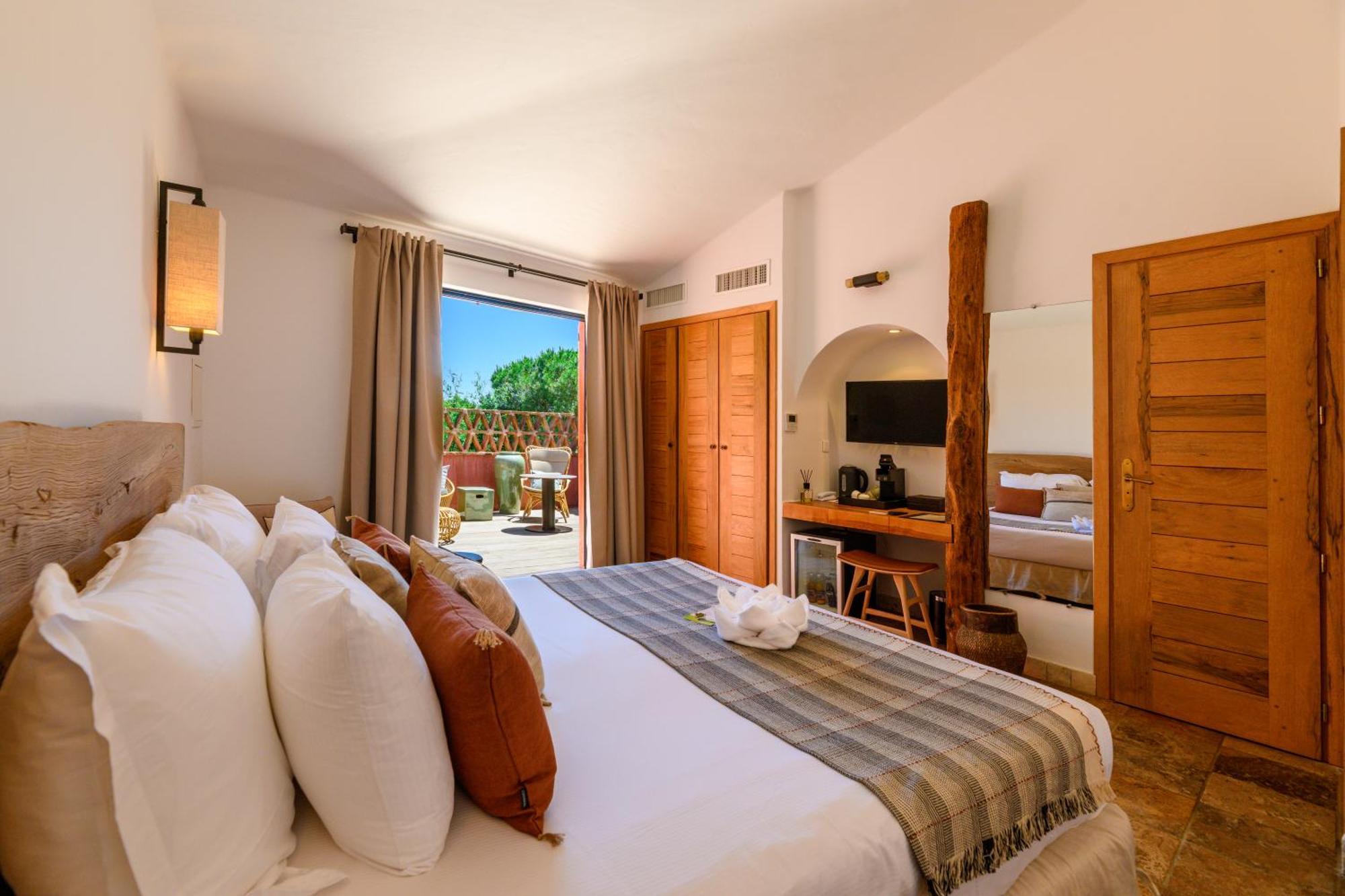 Hotel Les Bergeries De Palombaggia Porto Vecchio Exterior foto