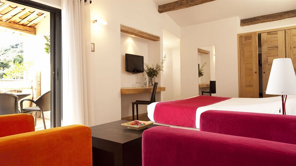 Hotel Les Bergeries De Palombaggia Porto Vecchio Exterior foto