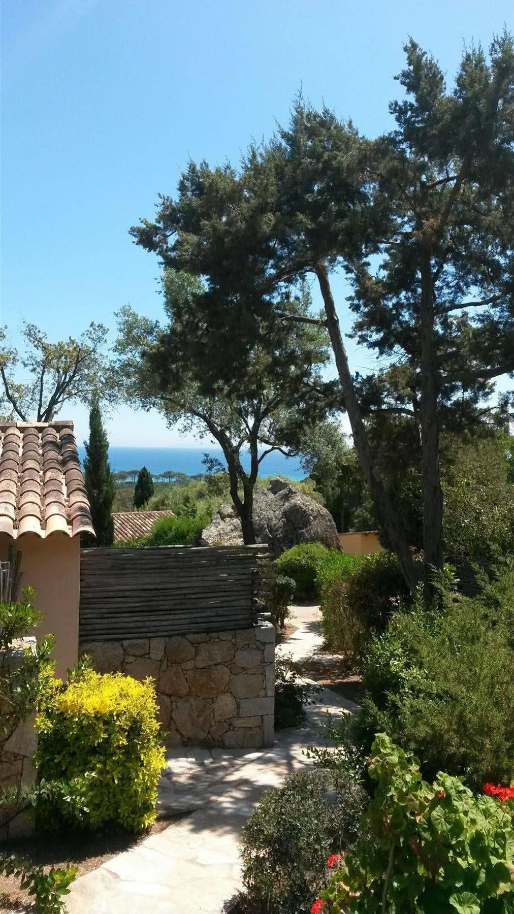 Hotel Les Bergeries De Palombaggia Porto Vecchio Exterior foto
